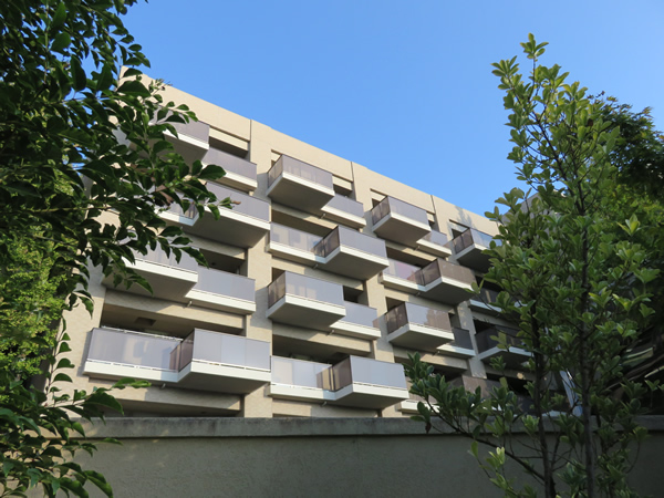 グランドメゾン狛江の外観