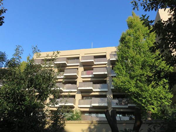 グランドメゾン狛江の外観