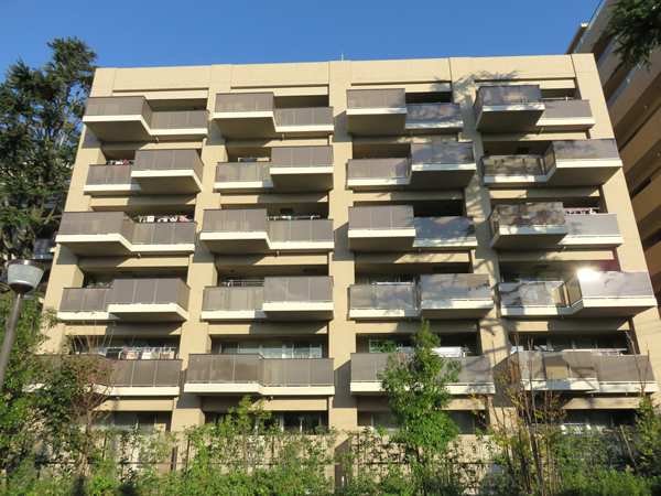 グランドメゾン狛江の外観