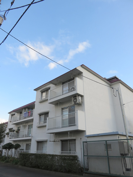 小田急和泉グリーンハイムＣ棟の外観