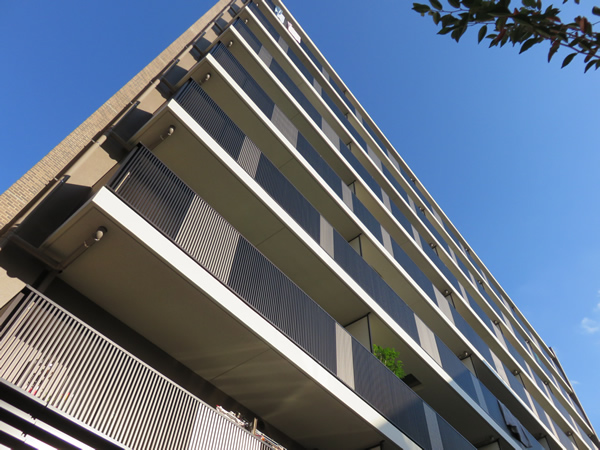 リーフィアレジデンス狛江和泉本町の外観