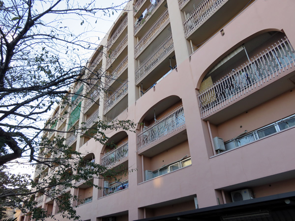 豊栄狛江マンションの外観