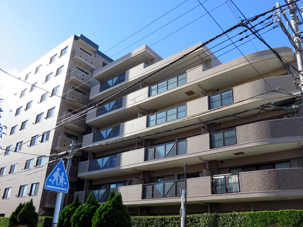 ダイアパレス相模原清新グランガーデンの外観