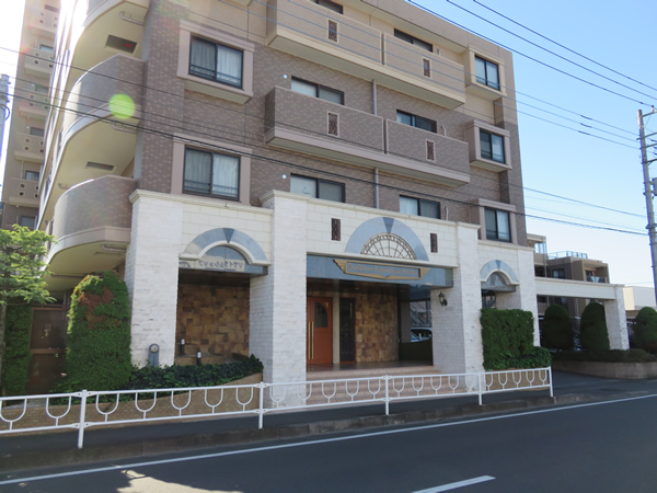 ダイアパレス相模原清新グランガーデンの外観