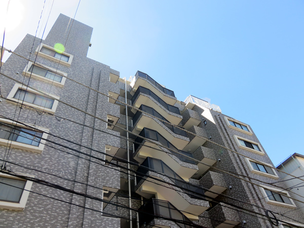 ヒルトップ横浜の外観