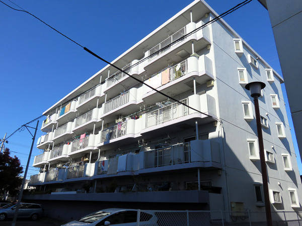 チュリス相模原の外観