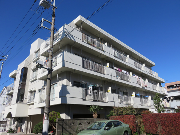 シャトール相模原の外観