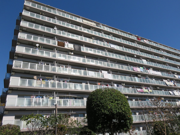 藤和相模原ハイタウンの外観