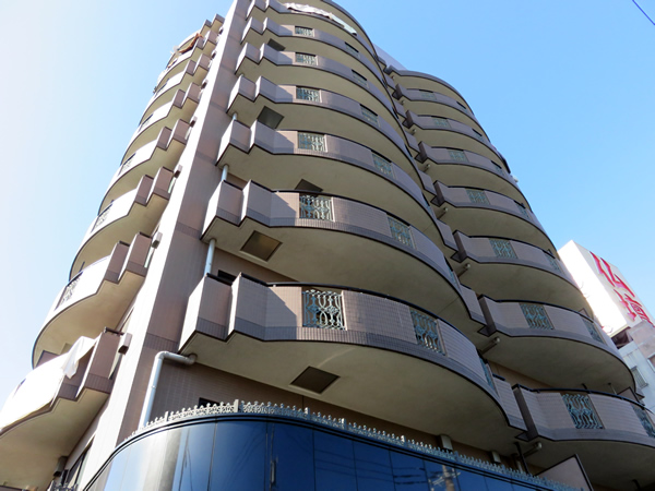 日神デュオステージ町田の外観