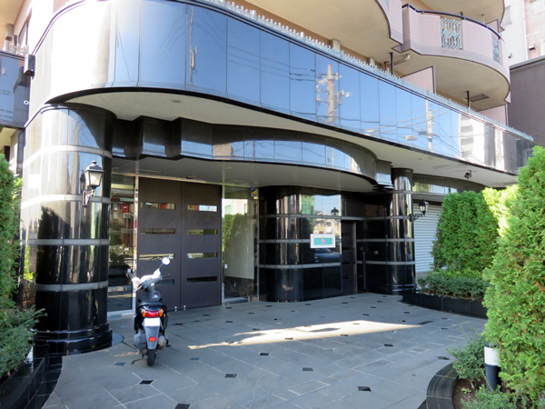 日神デュオステージ町田の外観