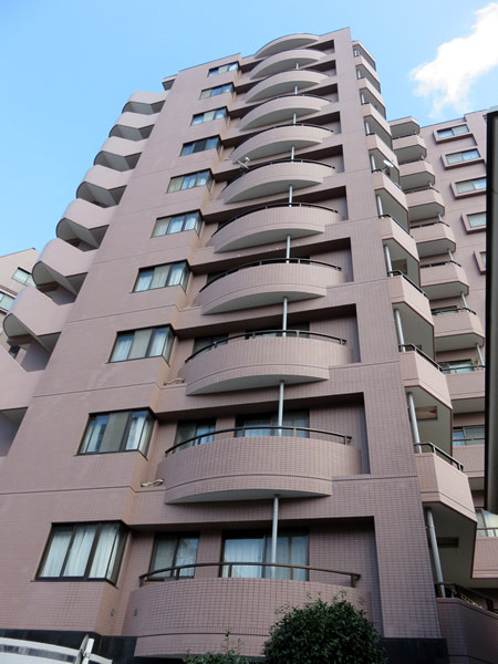 ロアーブルサン相模原2番館の外観