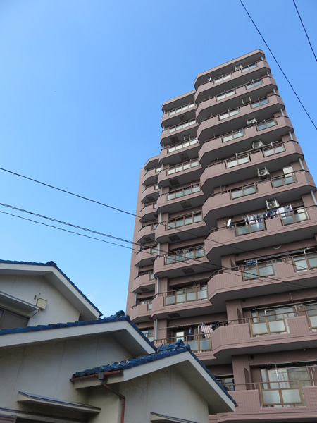ロアーブルサン相模原2番館の外観