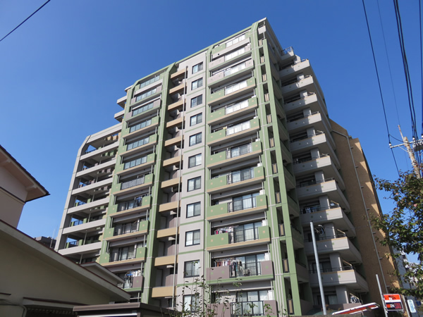 ロアーブルビュー相模原の外観