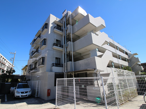 クリオ登戸1番館の外観