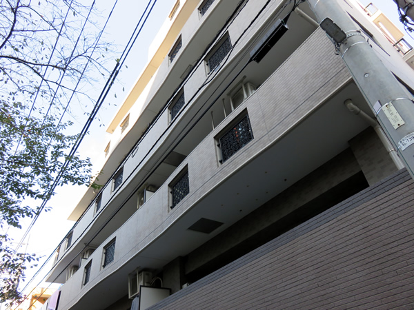 センチュリー狛江の外観