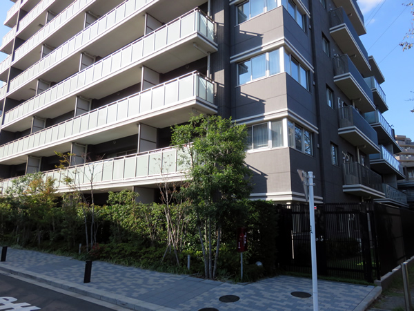 ザ・パークハウス狛江の外観