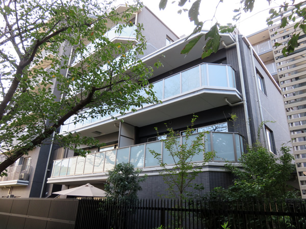 ザ・パークハウス狛江の外観