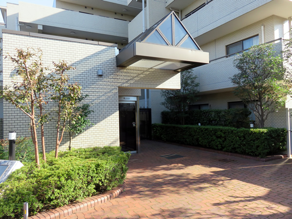 藤和狛江ホームズの外観