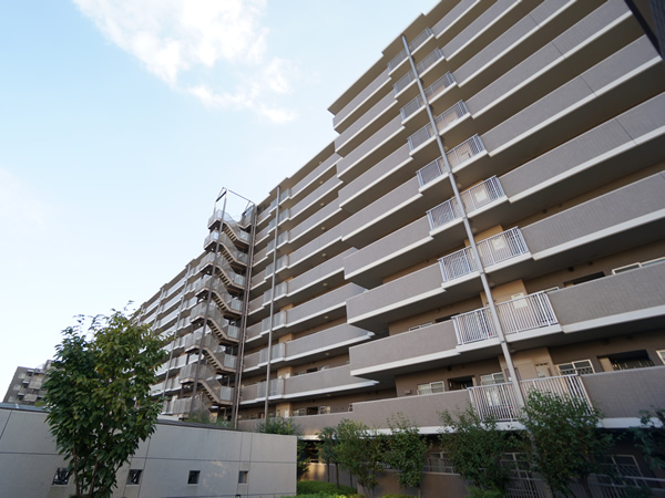 フェアコート多摩川の外観