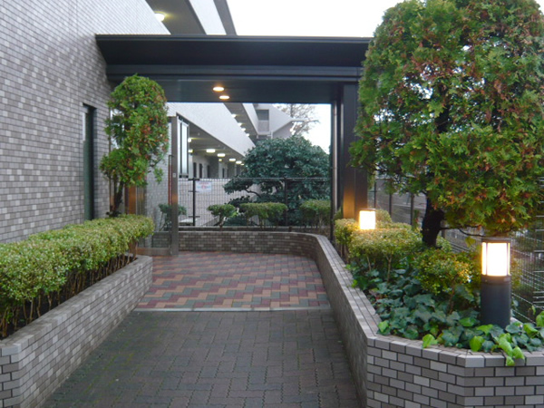 フォルスコート希望ヶ丘の外観