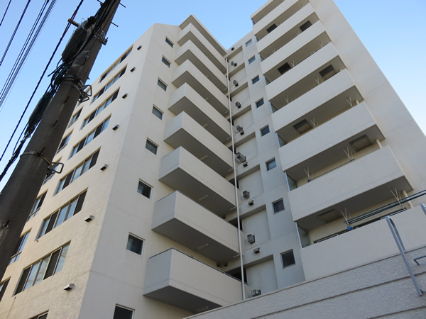 ユニハイム八王子の外観