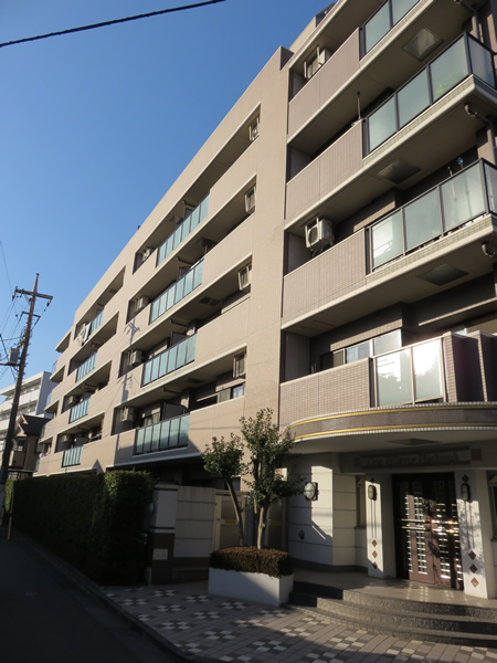 グランヴェルビュ八王子の外観