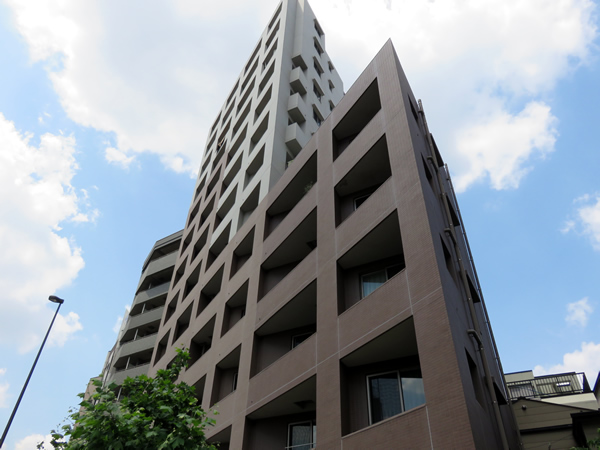 日神パレステージ西巣鴨の外観