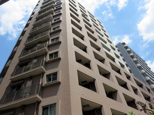 日神パレステージ西巣鴨の外観