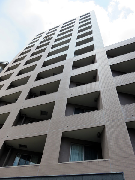 日神パレステージ西巣鴨の外観