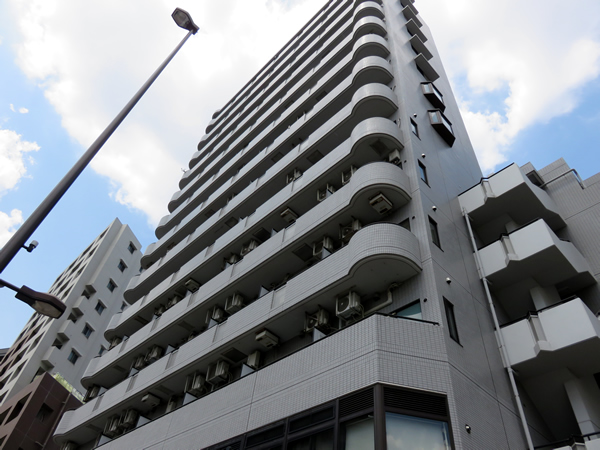 フロール巣鴨の外観