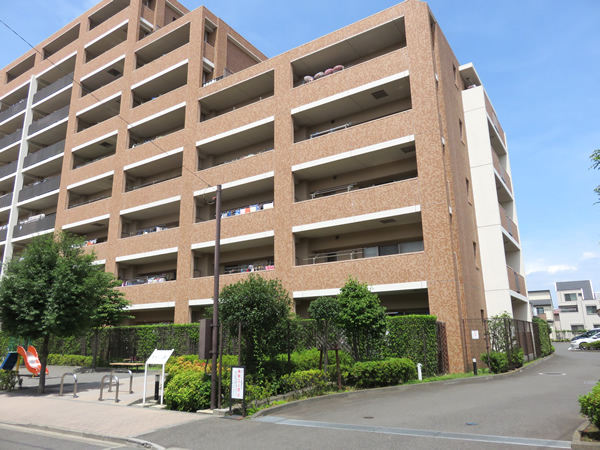 ファミングタウン相模大野の外観