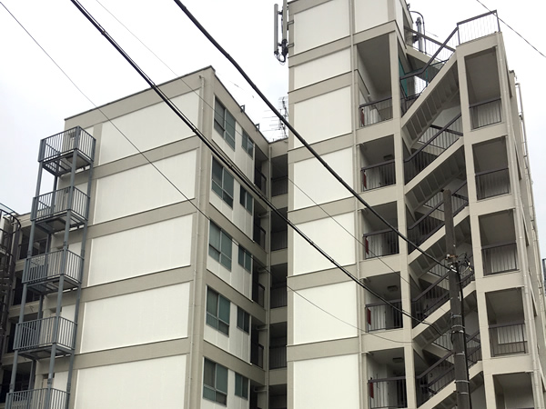 小金原第5コーポラスの外観