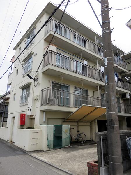 グリーンコーポ小田急相模原の外観