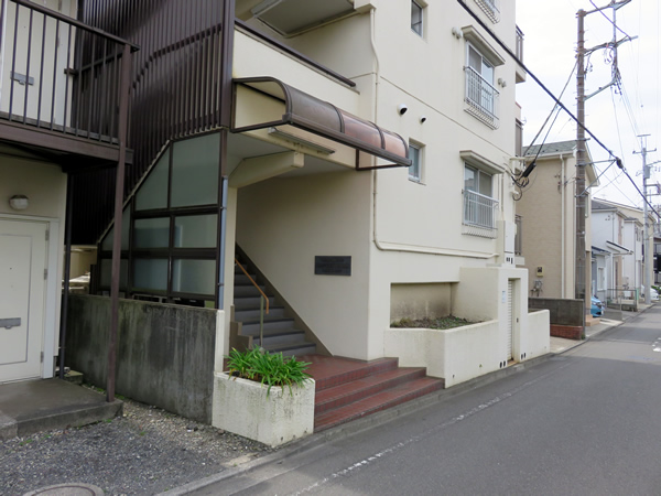 グリーンコーポ小田急相模原の外観