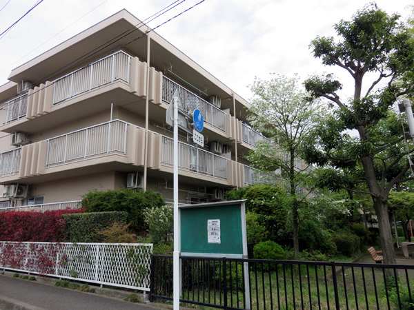 グリーンコーポ相模大野Ｂ棟の外観