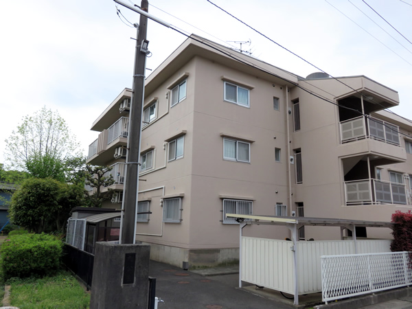 グリーンコーポ相模大野Ｂ棟の外観