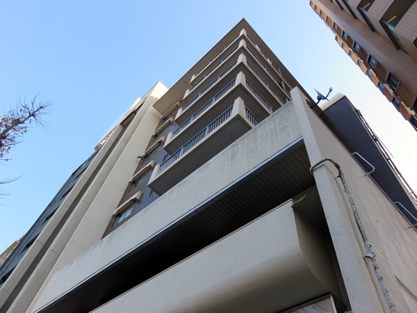 花川戸サニーマンションの外観