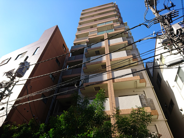 ジーベックアイディ浅草の外観