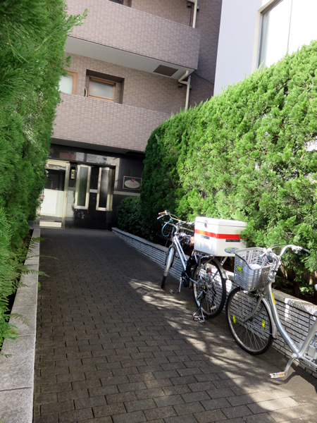 パレドール九段下の外観