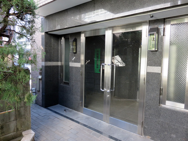 パレドール九段下の外観