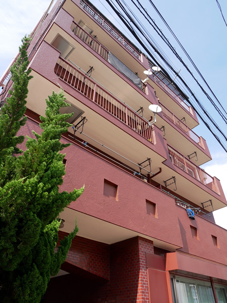 マンション高田の外観