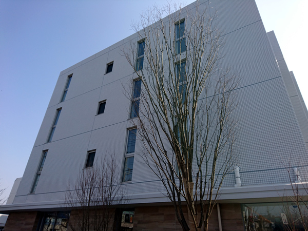 アデニウムたまプラーザの外観