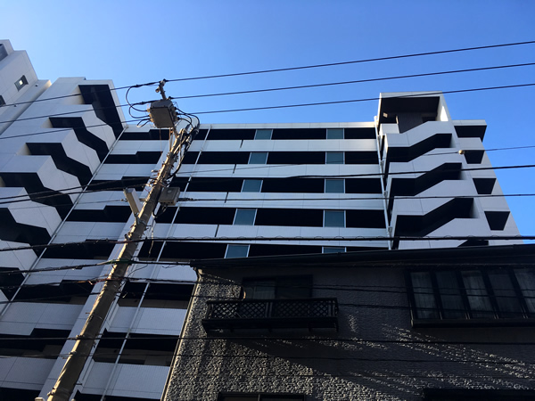 リストレジデンス横浜伊勢佐木の外観