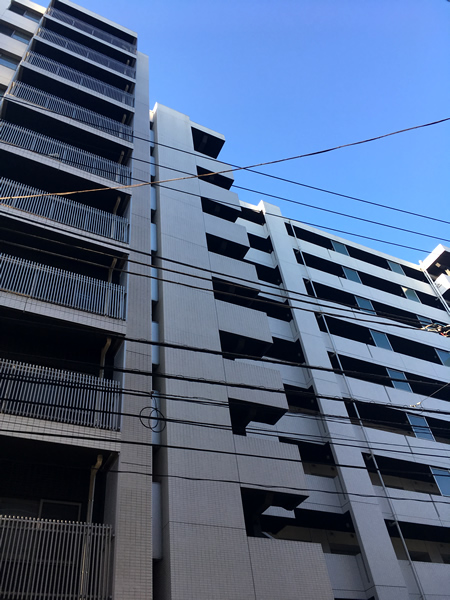 リストレジデンス横浜伊勢佐木の外観