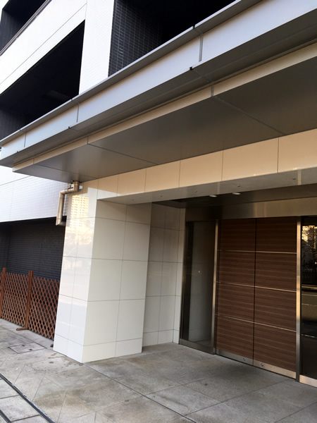 リストレジデンス横浜伊勢佐木の外観