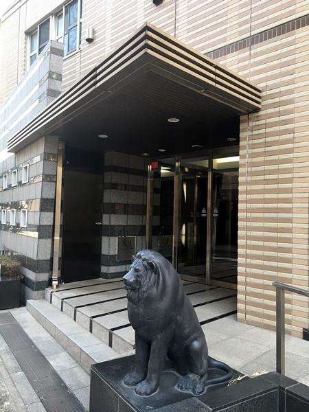 ライオンズ横浜伊勢佐木の外観