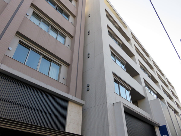 ドレッセ青葉台アベニューの外観