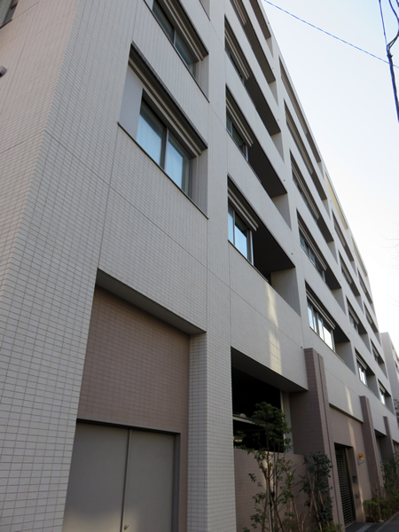 ドレッセ青葉台アベニューの外観