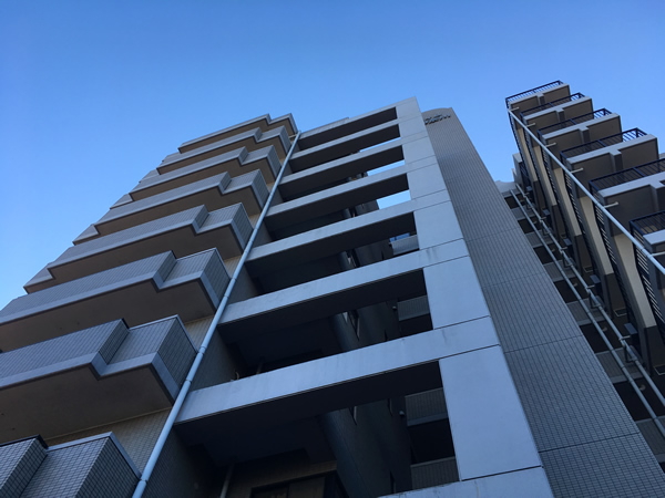 フェイム東神奈川の外観