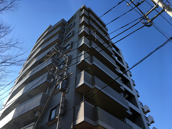 フェイム東神奈川の外観